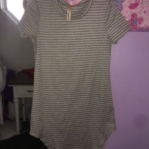 gray and white stripped t shirt dress